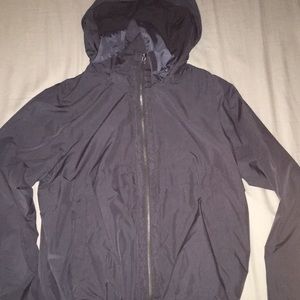 Athletic windbreaker
